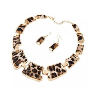 Leopard Women Hook Earrings and Necklace